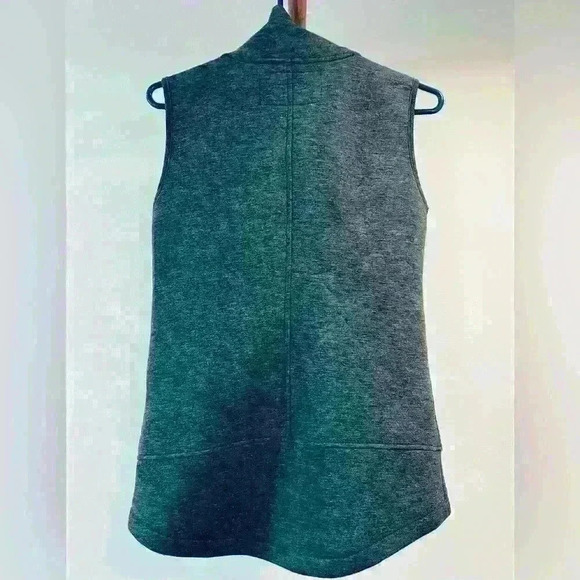 🔥Betsey Johnson Vest🔥 - Picture 2 of 8